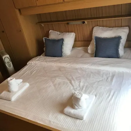 4 Pers Heist From July 2025 Completely Renovated !!! مكان تخييم *