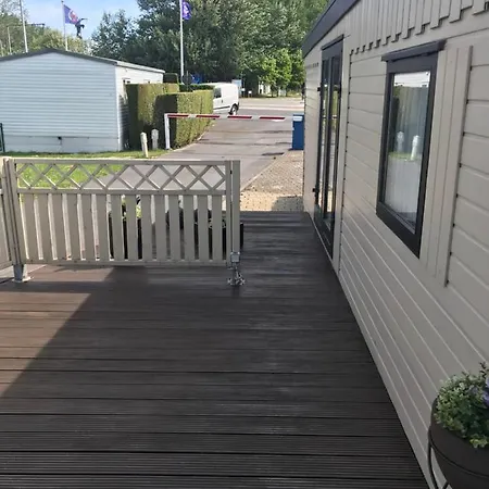 4 Pers Heist From July 2025 Completely Renovated !!! キャンプ場