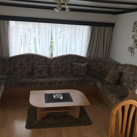 4 Pers Heist From July 2025 Completely Renovated !!! *