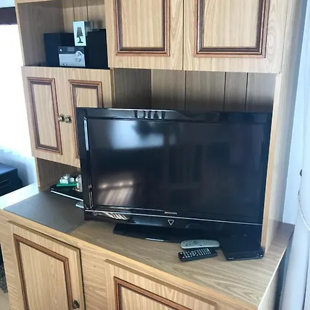 4 Pers Heist From July 2025 Completely Renovated !!! *